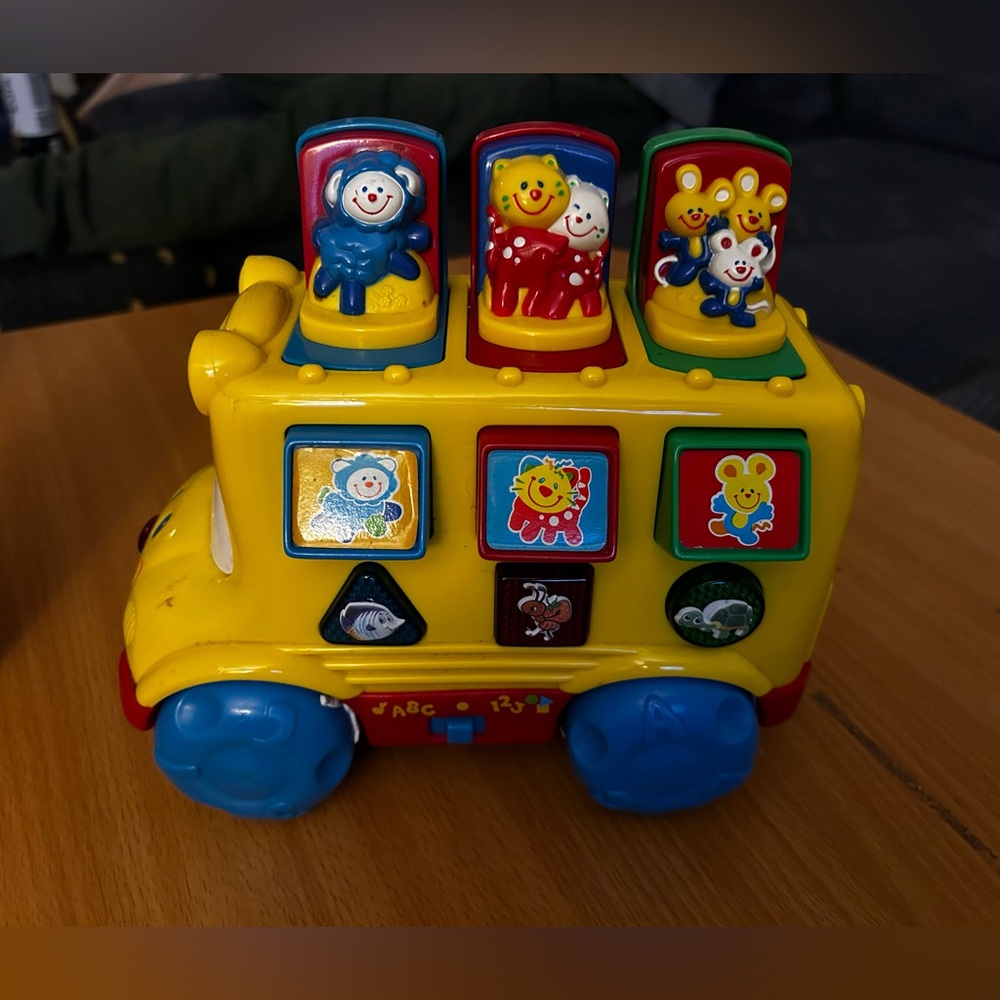 Fisher Price Baby Smartronics Nursery Rhymes Bus